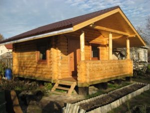 Проекты бань из бруса с мансардой