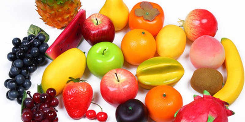 Искусственные овощи и фрукты