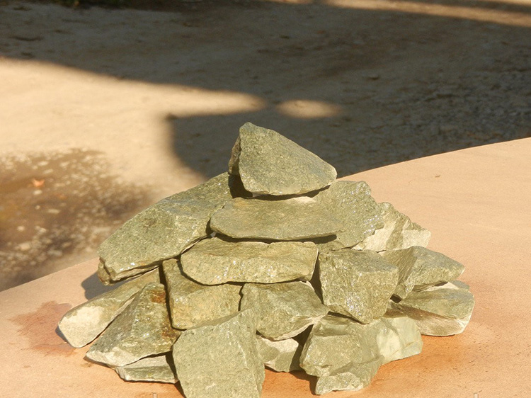 Какие камни лучше для бани: основные свойства, цена, помощь в выборе