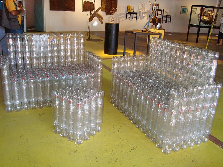 Поделки из пластиковых бутылок своими руками - пошагово с фото