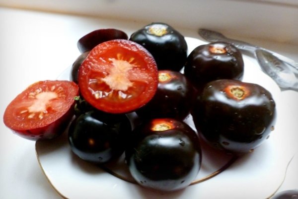 Tomato Kumato - среднеспелый черный помидор с прекрасными вкусовыми характеристиками