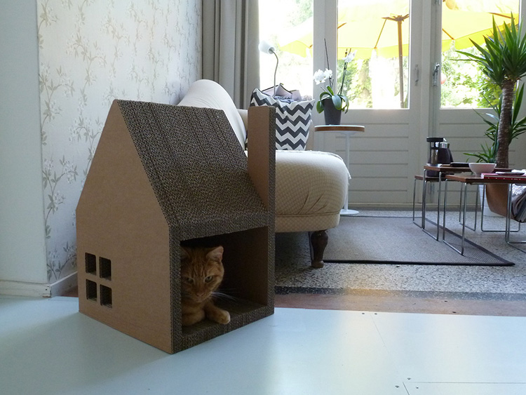 Заботимся о домашнем питомце - домик для кошки в частном доме и на даче - выбираем лучший дом.